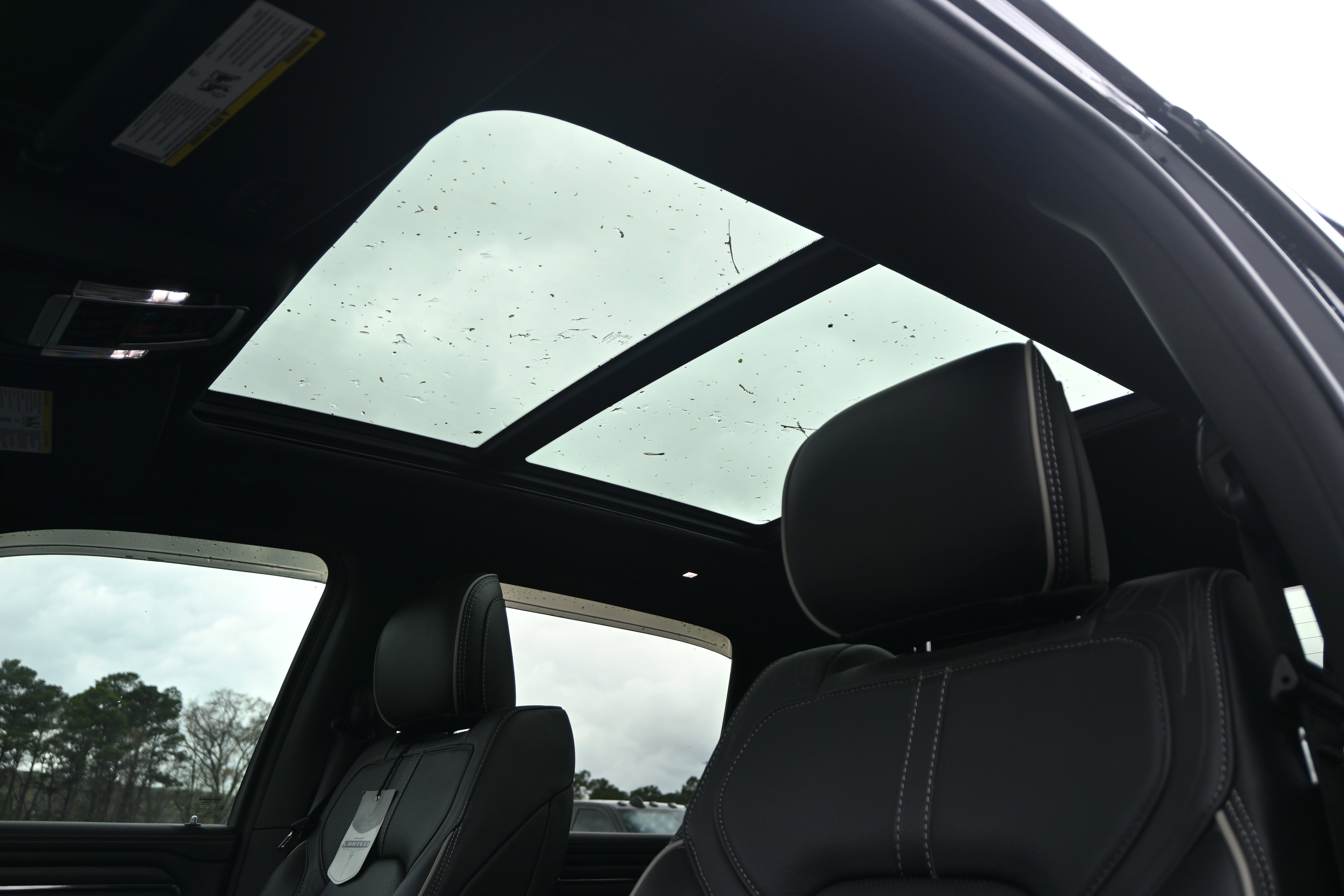 Used 2022 RAM 1500 Limited image 9