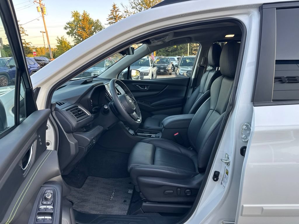 Certified 2025 Subaru Ascent Bronze Edition AWD/4WD image 7