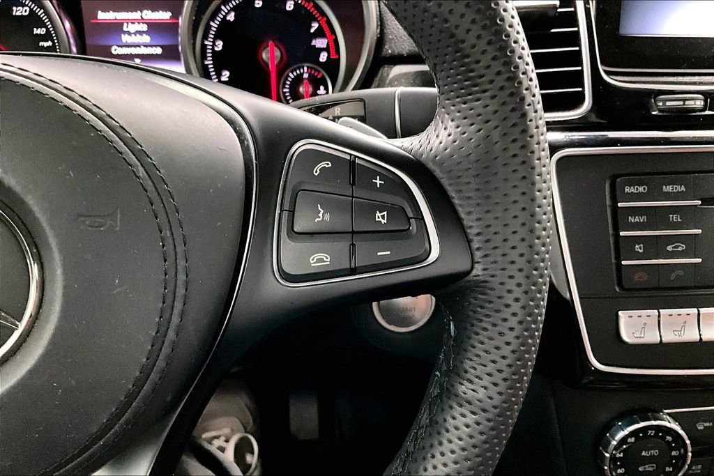 Used 2017 Mercedes-Benz GLS 450 4MATIC image 25