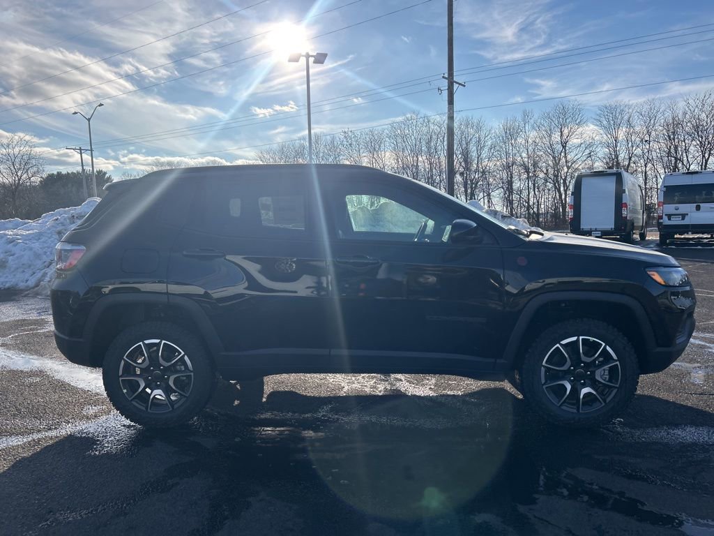 New 2026 Jeep Compass Trailhawk image 8