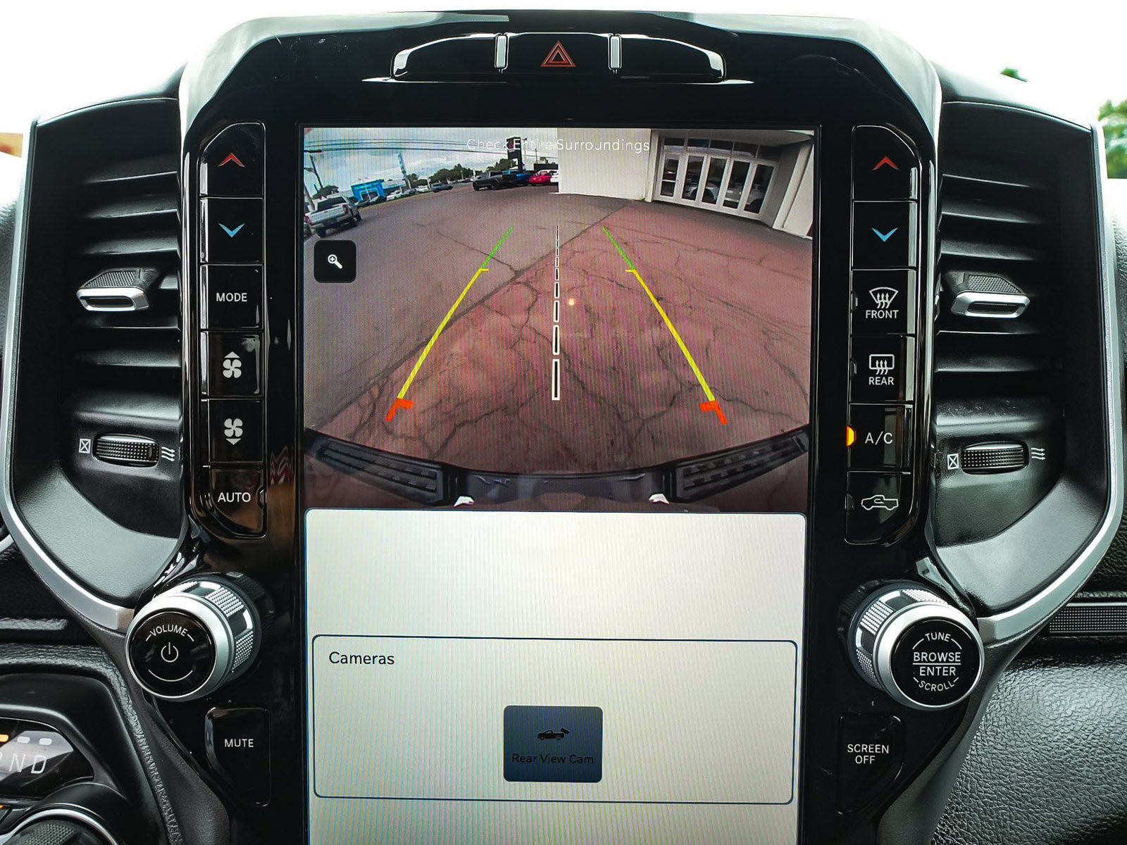 Used 2023 RAM 1500 Big Horn AWD/4WD image 27