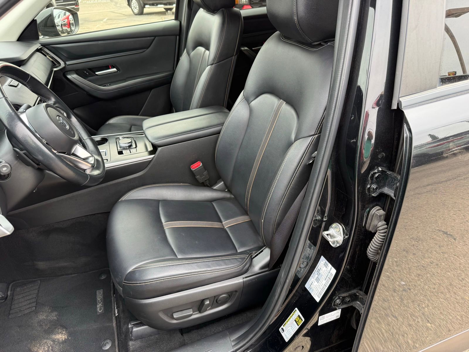 Used 2024 MAZDA CX-90 3.3 Turbo w/ Select Package image 31