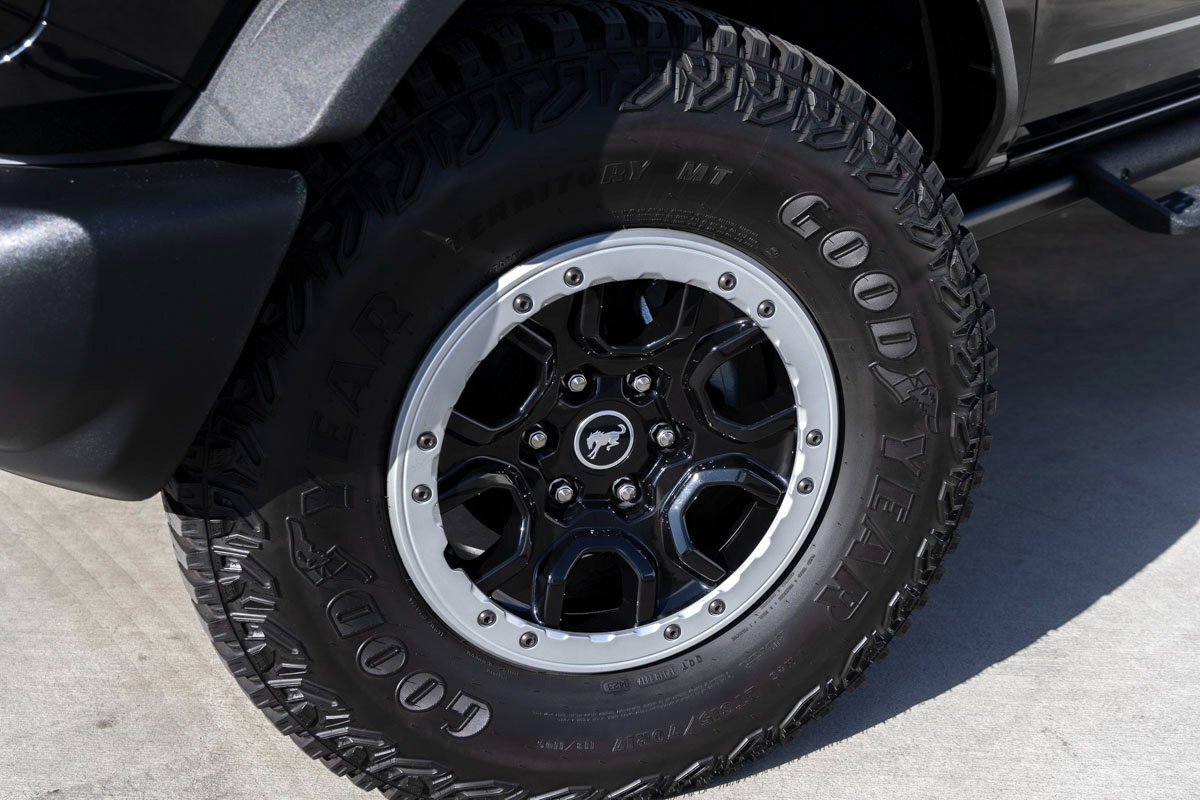 Used 2023 Ford Bronco Outer Banks w/ Sasquatch Package image 13