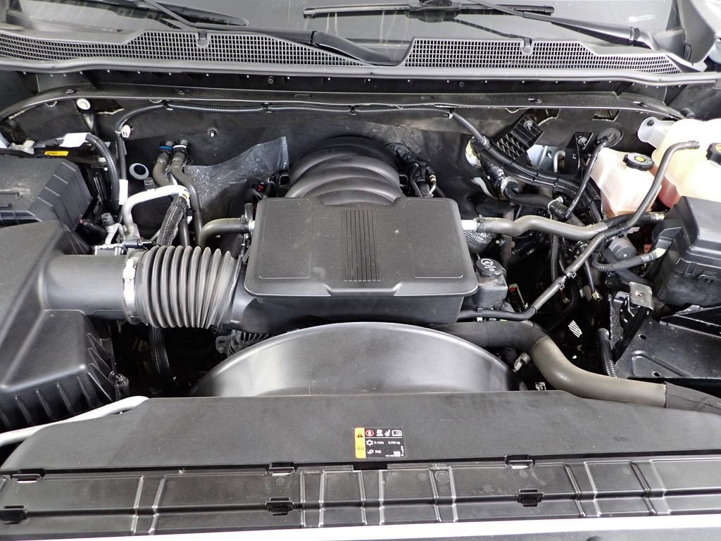 Used 2024 Chevrolet Silverado 2500 LT AWD/4WD image 11