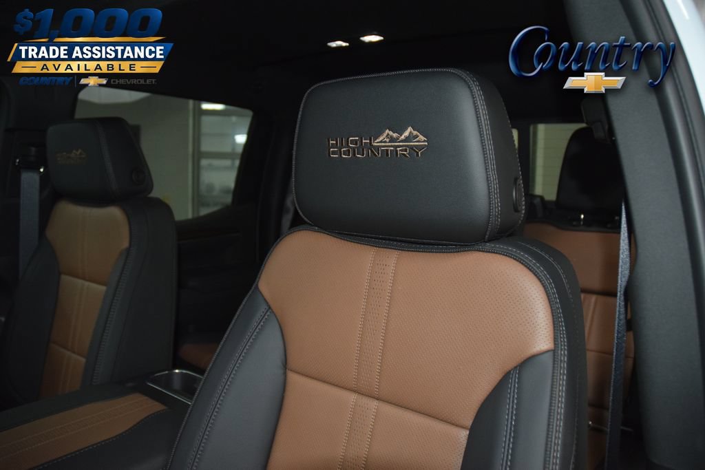 New 2026 Chevrolet Silverado 1500 High Country w/ Technology Package AWD/4WD image 43