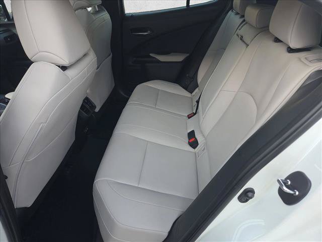 Used 2022 Lexus UX 200 w/ Premium Package FWD image 19