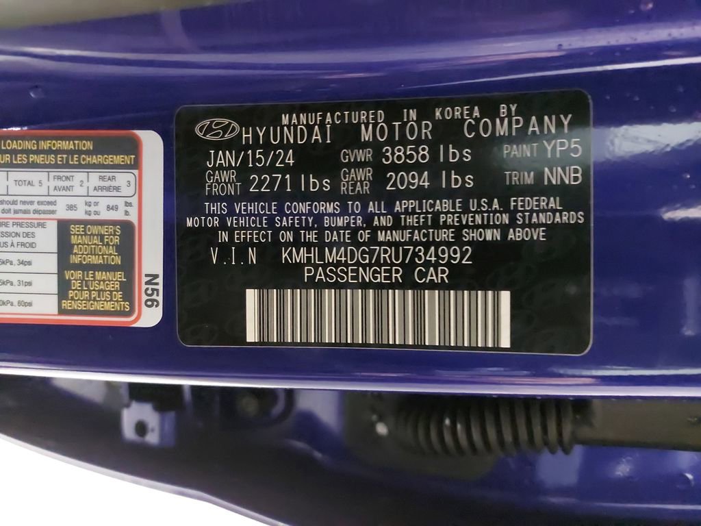 Certified 2024 Hyundai Elantra SEL image 37
