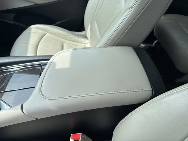 Used 2018 Buick Enclave Premium image 30