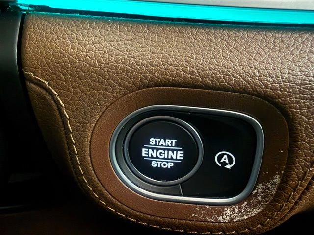 Used 2024 Mercedes-Benz GLE 53 AMG 4MATIC image 25