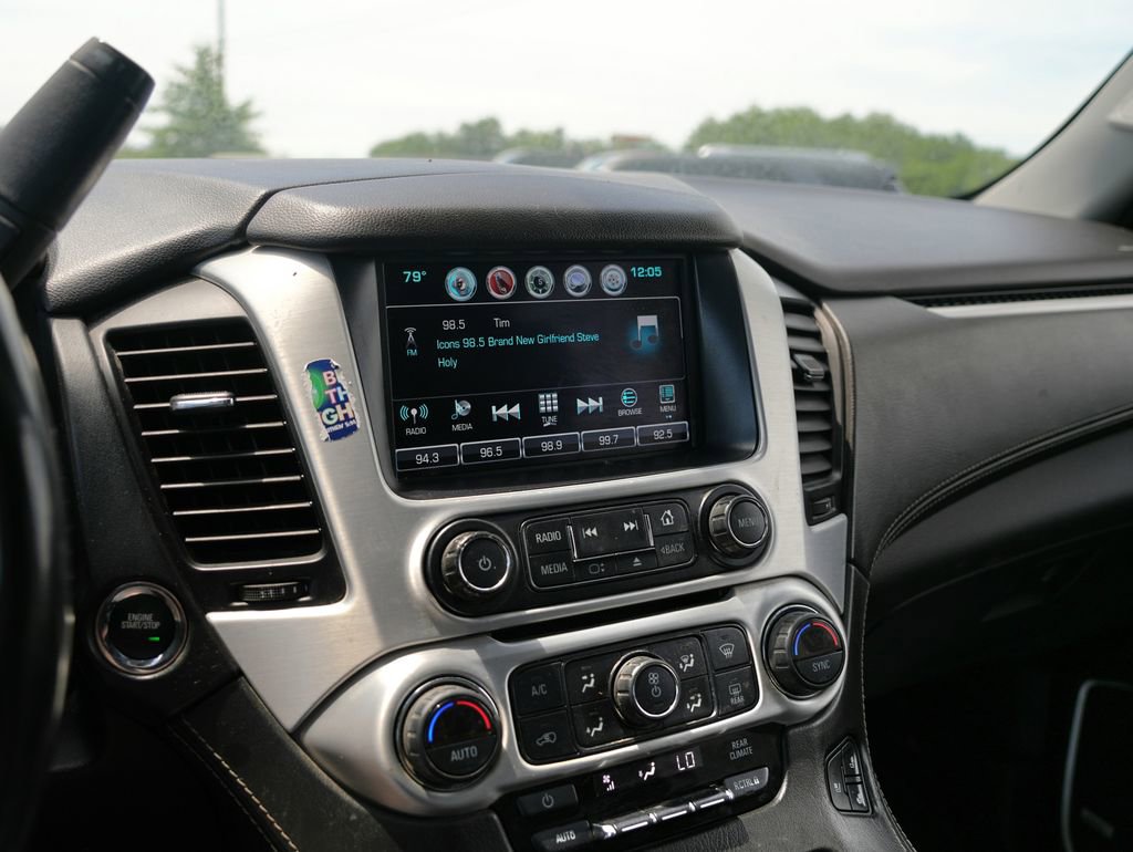 Used 2019 GMC Yukon XL SLT w/ Open Road Package AWD/4WD image 12