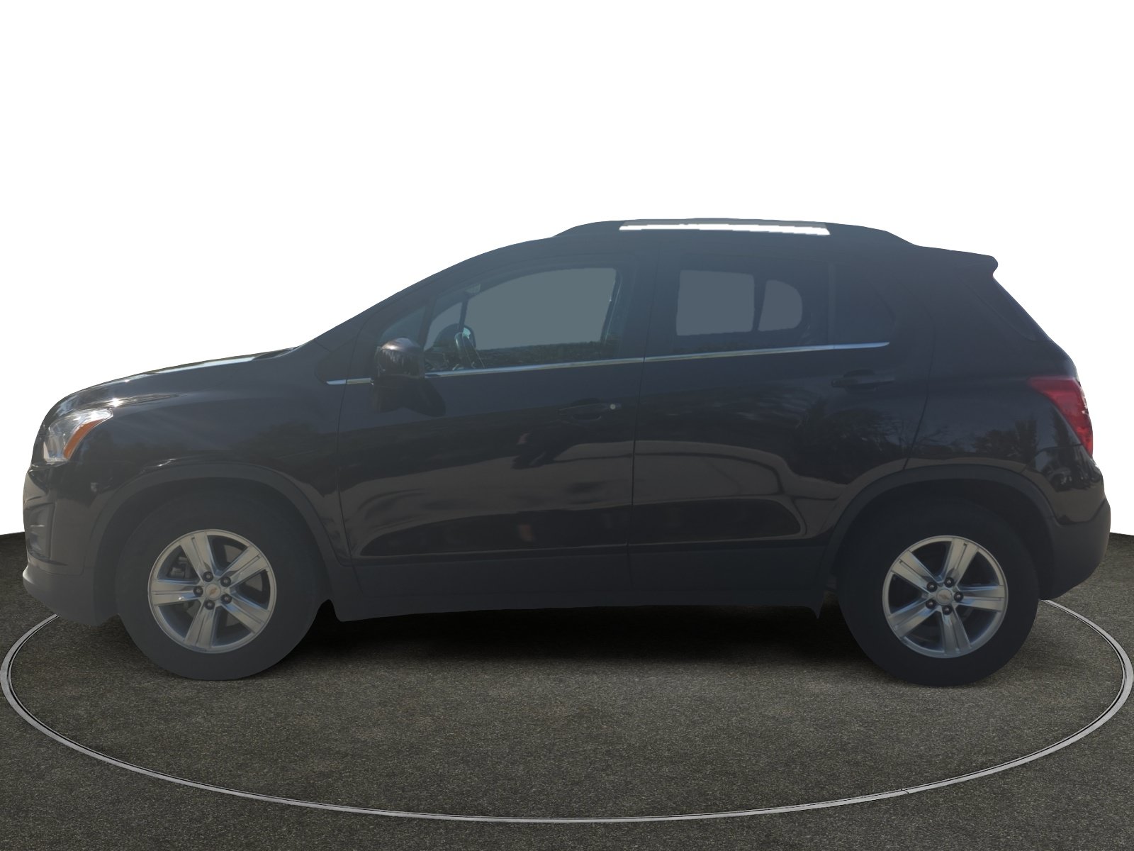 Used 2015 Chevrolet Trax LT w/ LT Plus Package FWD image 2