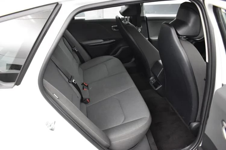 Used 2025 Kia K4 FWD image 17