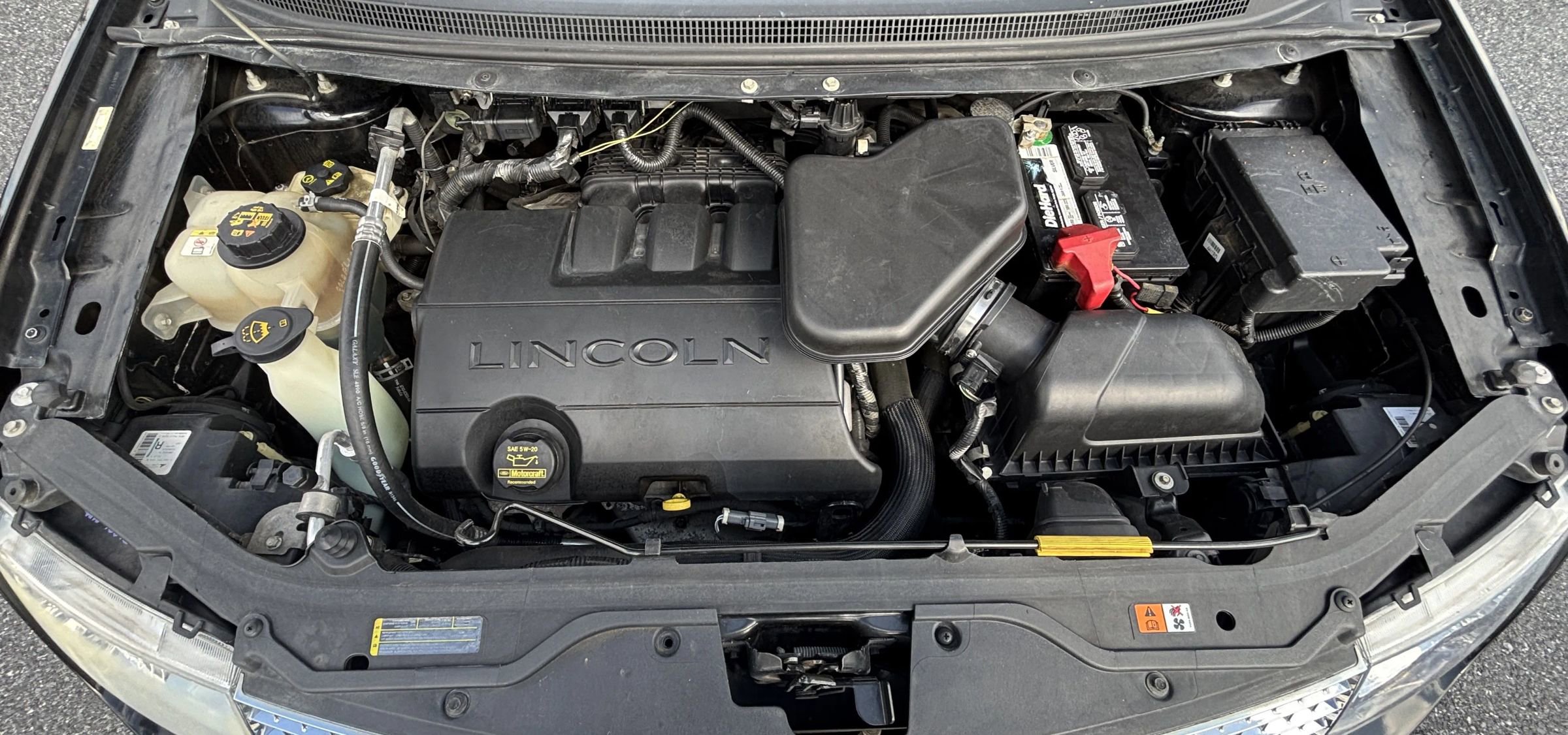 Used 2010 Lincoln MKX AWD image 29