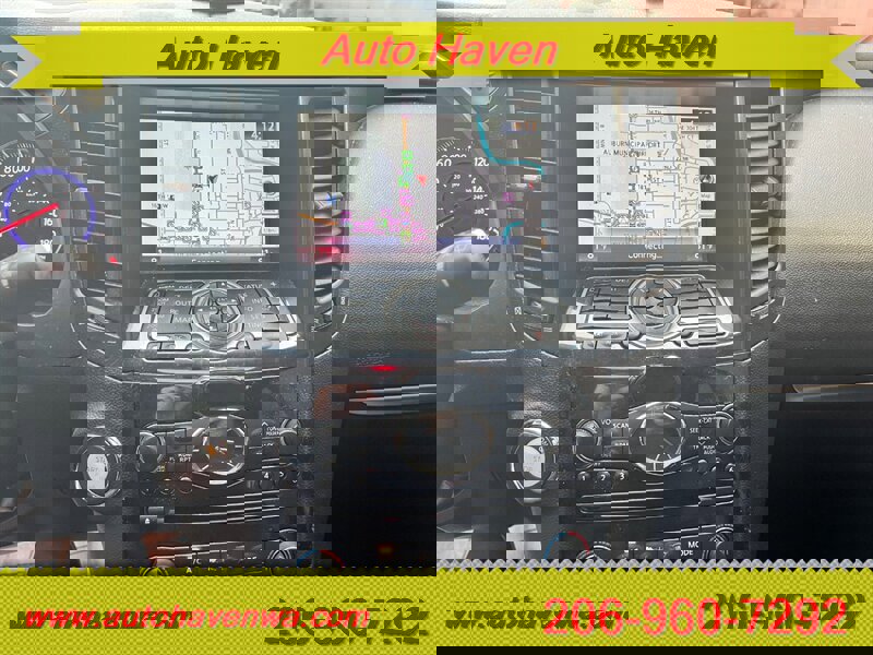 Used 2011 INFINITI FX35 Base w/ Premium Pkg image 12