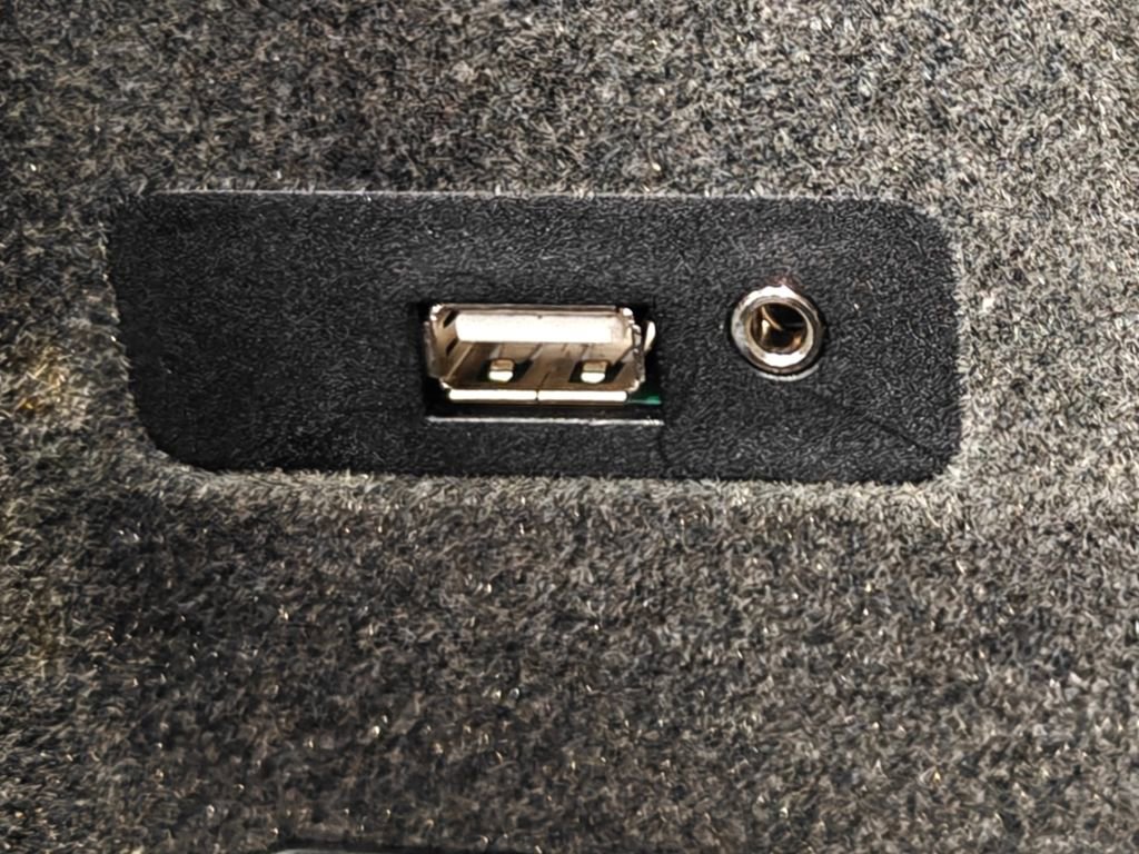 Used 2012 Porsche Cayenne image 41