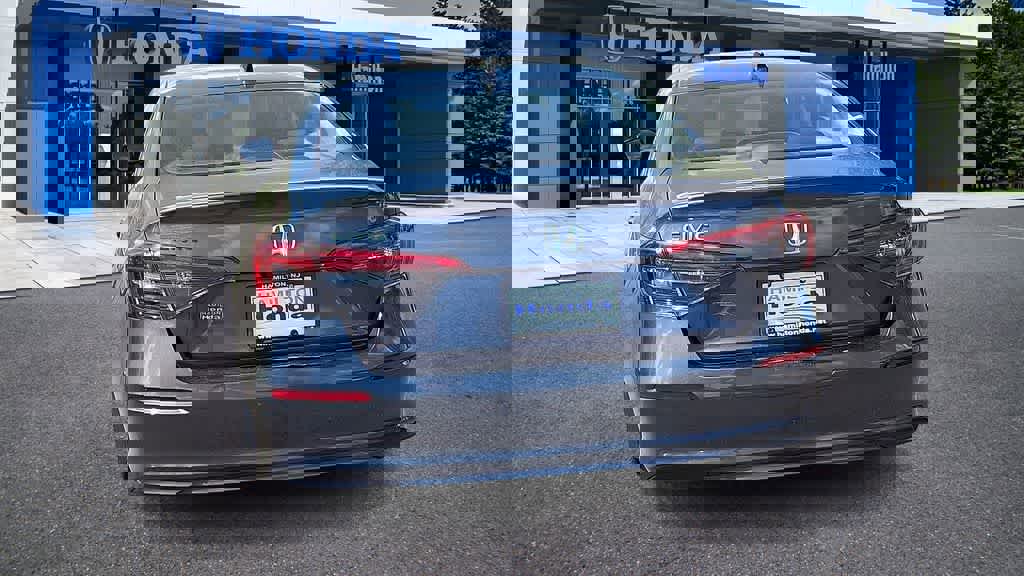 Used 2023 Honda Civic LX image 7