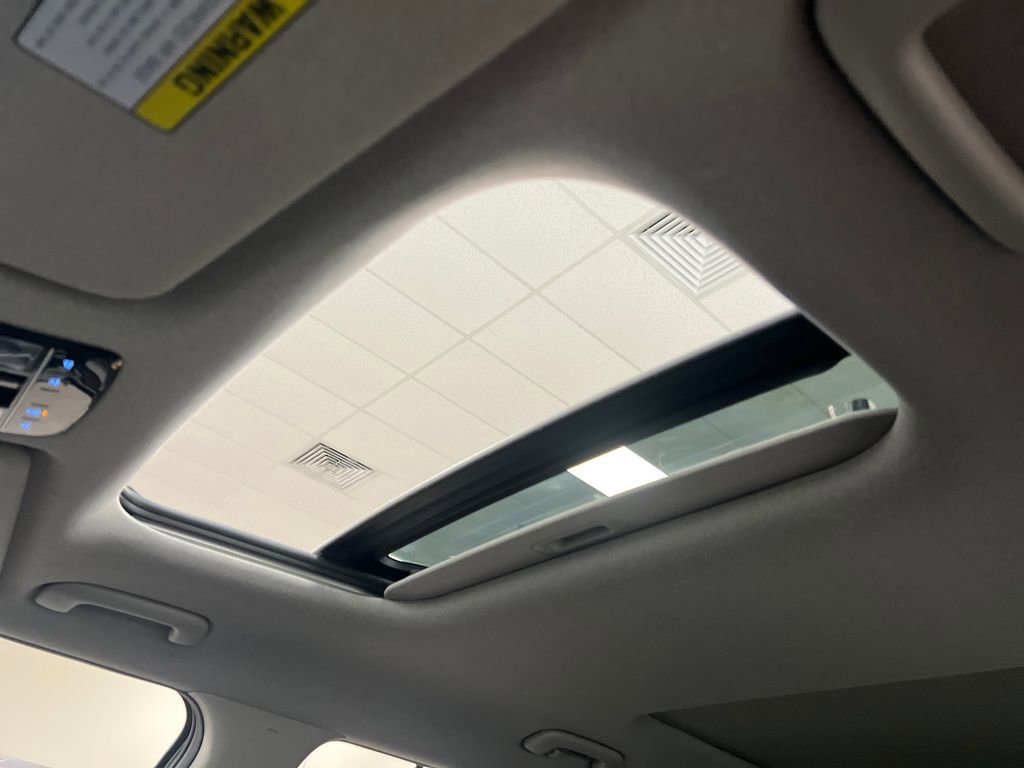 Used 2024 Hyundai Santa Fe Limited image 23