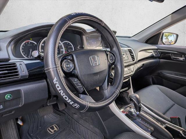 Used 2017 Honda Accord LX image 9