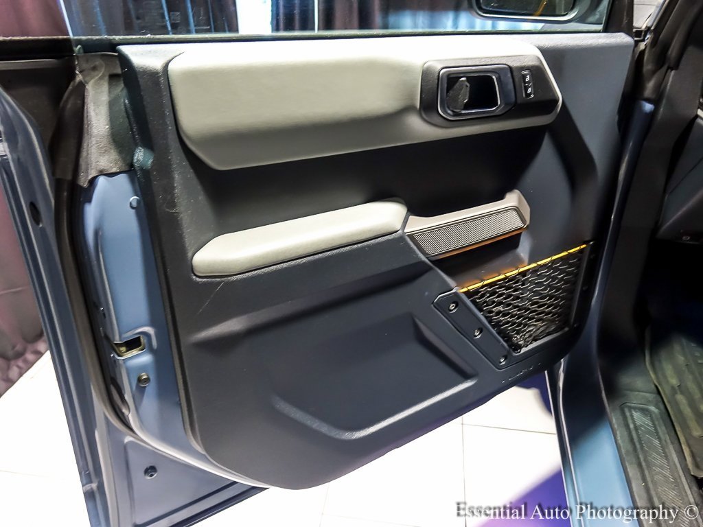 Used 2023 Ford Bronco Badlands image 25