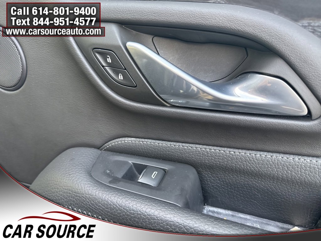 Used 2023 GMC Yukon Denali image 50