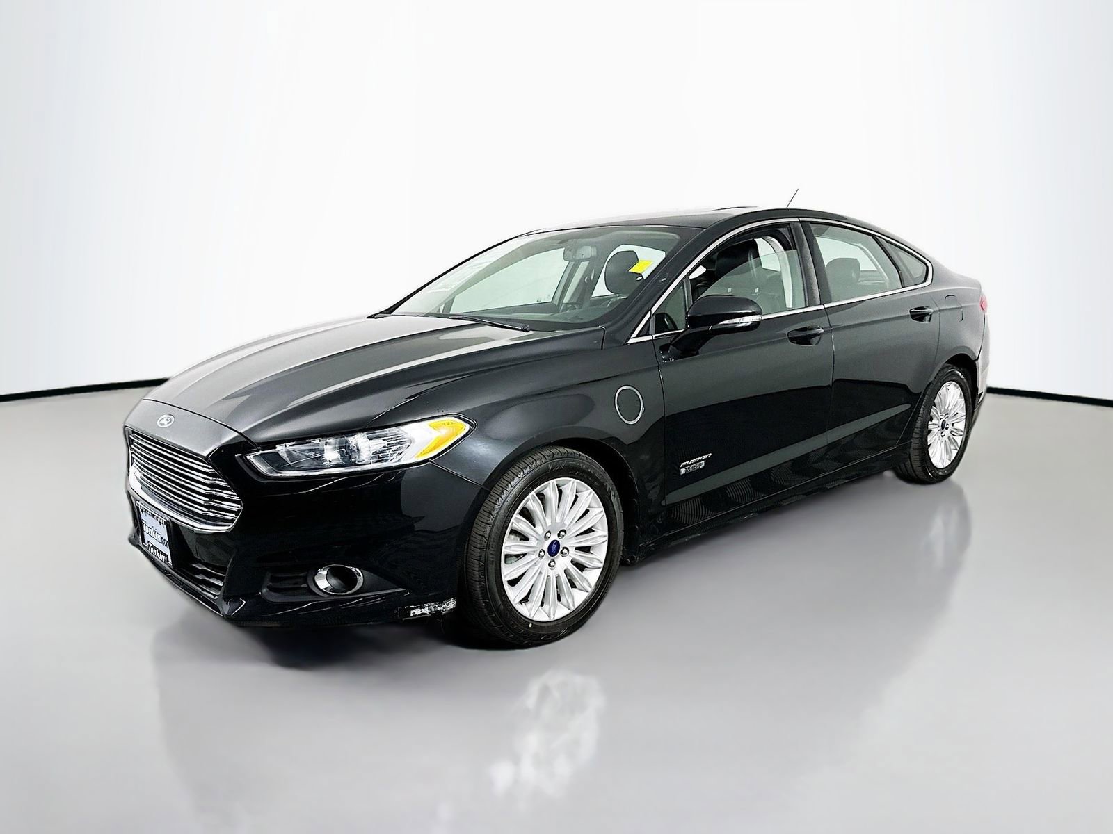Used 2016 Ford Fusion Energi SE FWD image 4