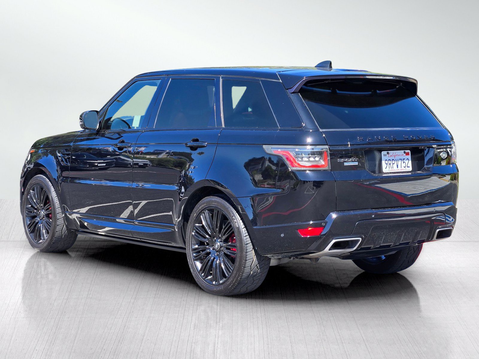 Used 2018 Land Rover Range Rover Sport Supercharged AWD/4WD image 6