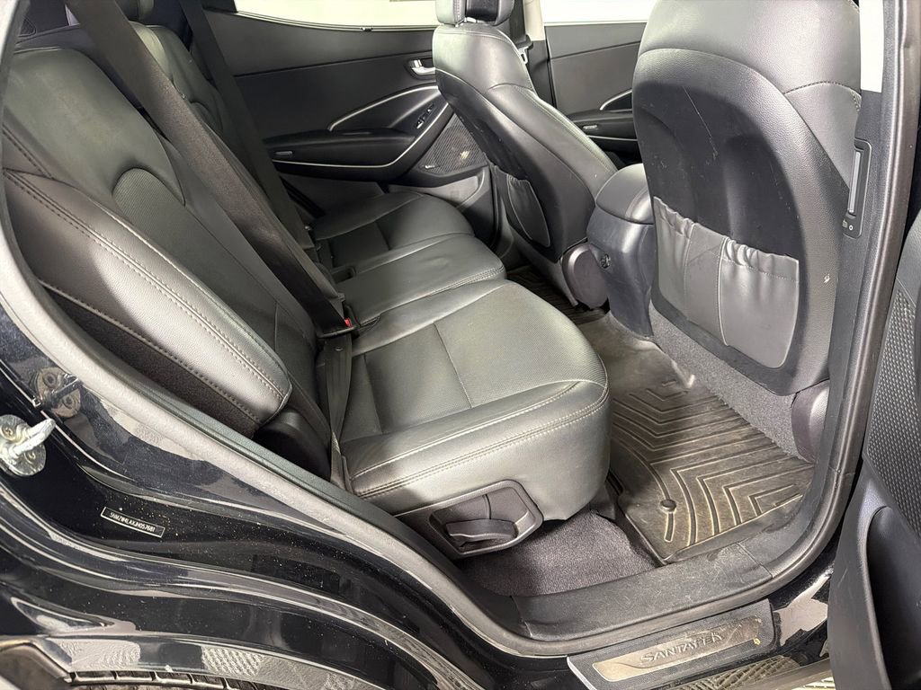 Used 2018 Hyundai Santa Fe Sport FWD image 17