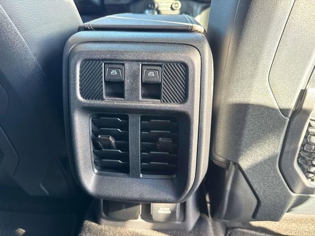 New 2025 Ford Bronco Badlands image 12