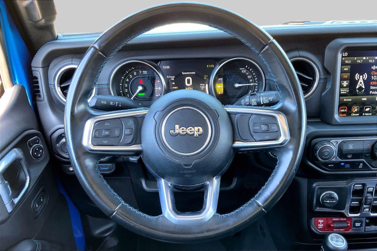 Used 2022 Jeep Wrangler Unlimited Rubicon 4xe AWD/4WD image 6