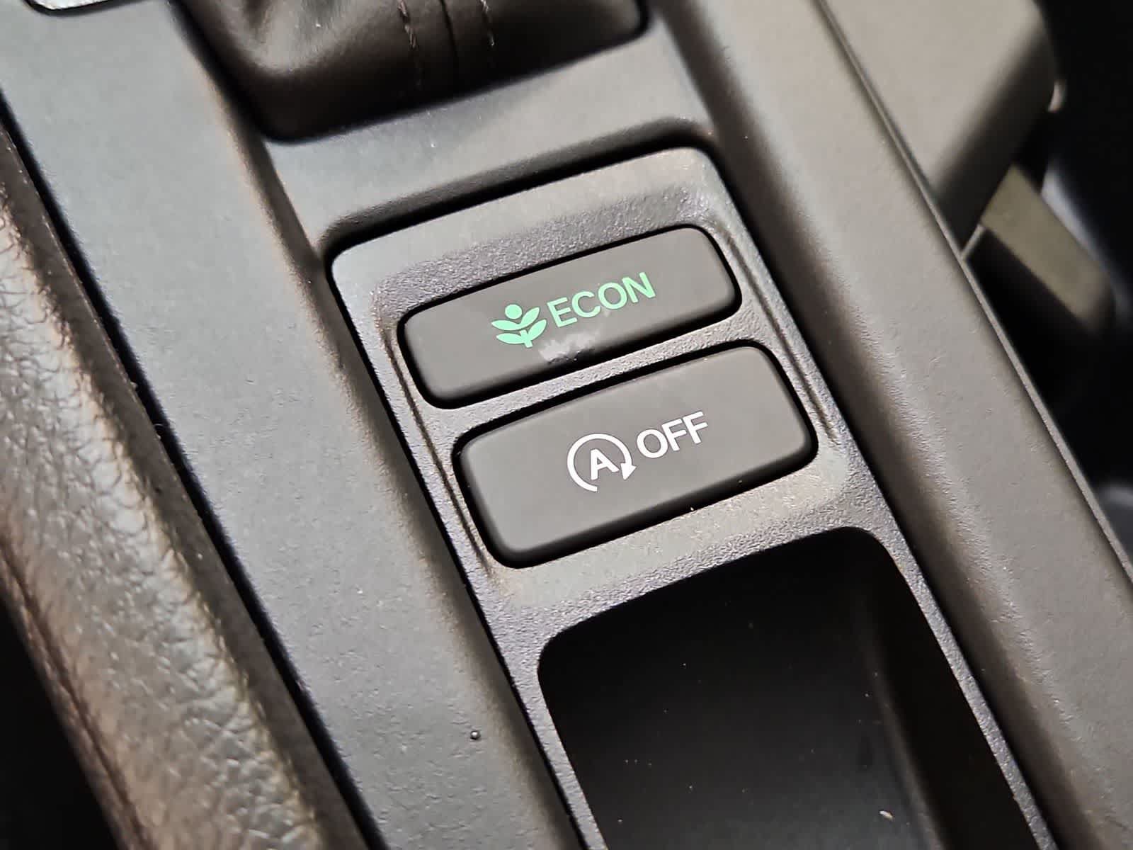 Used 2025 Honda Accord SE image 31