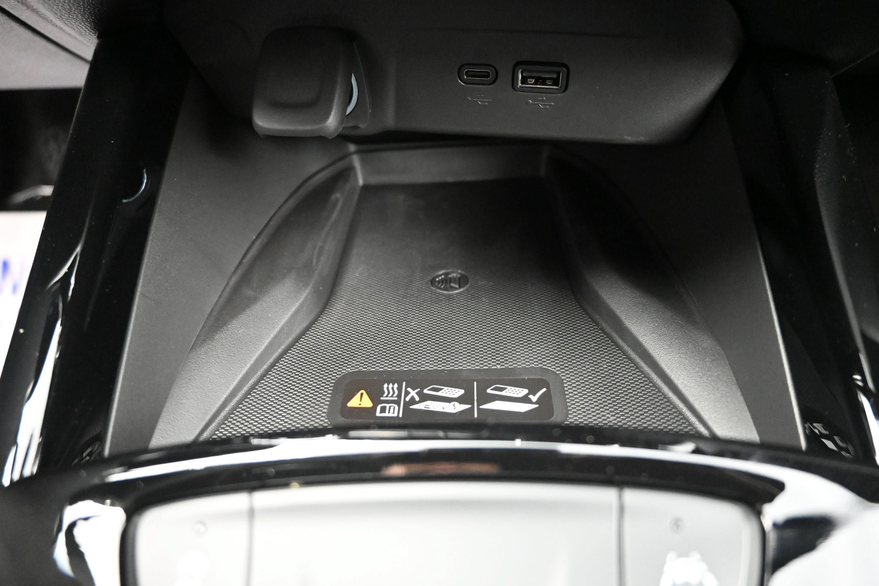 New 2026 Chevrolet Trax RS w/ Sunroof Package FWD image 22