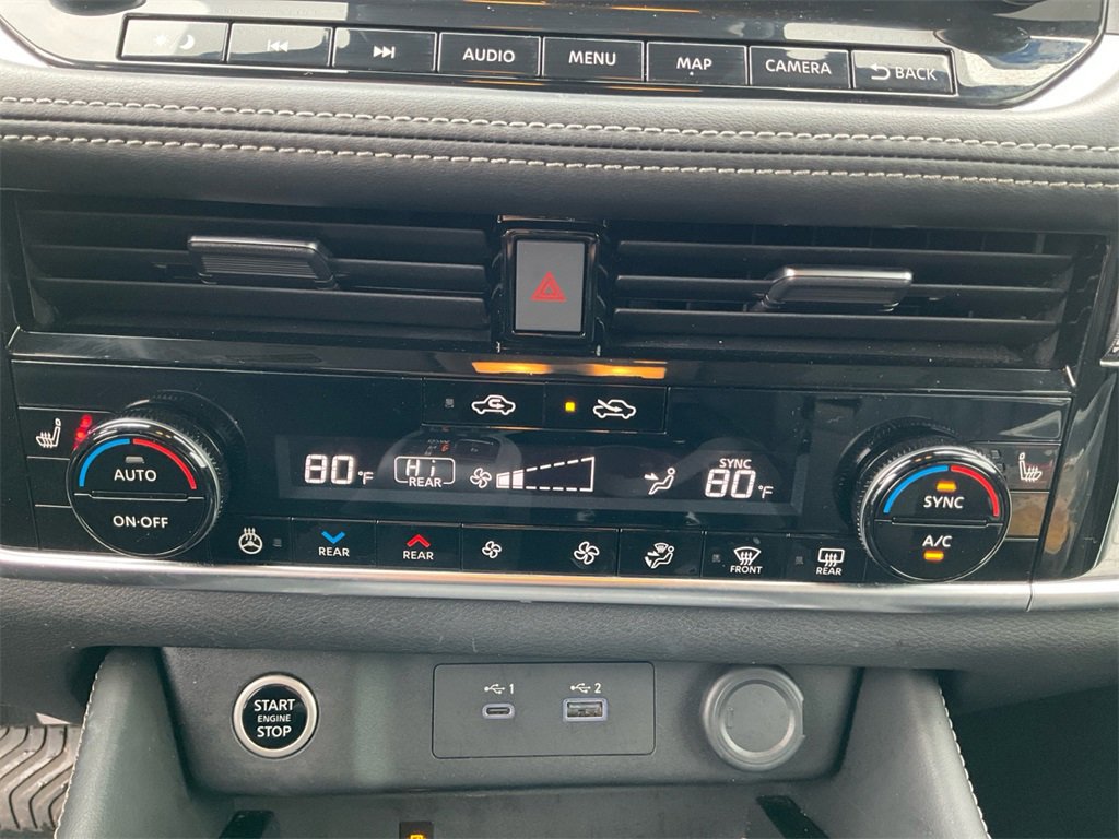 Used 2023 Nissan Rogue Platinum w/ Platinum Premium Package image 21