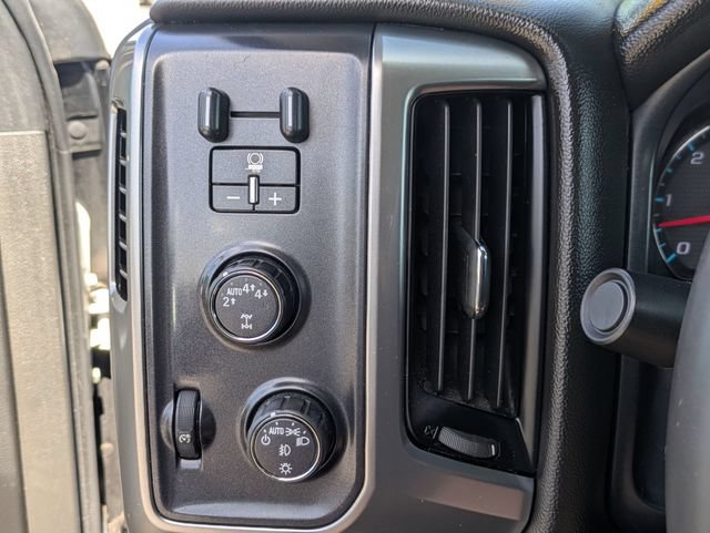 Used 2017 Chevrolet Silverado 1500 LT w/ Texas Edition AWD/4WD image 34