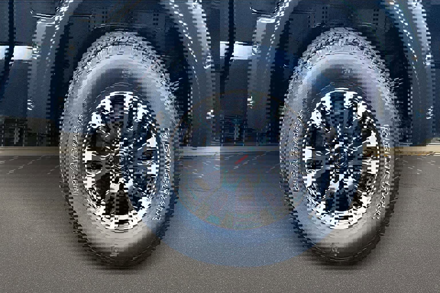 Used 2021 Nissan Titan PRO-4X w/ Pro-4x Convenience Package image 36