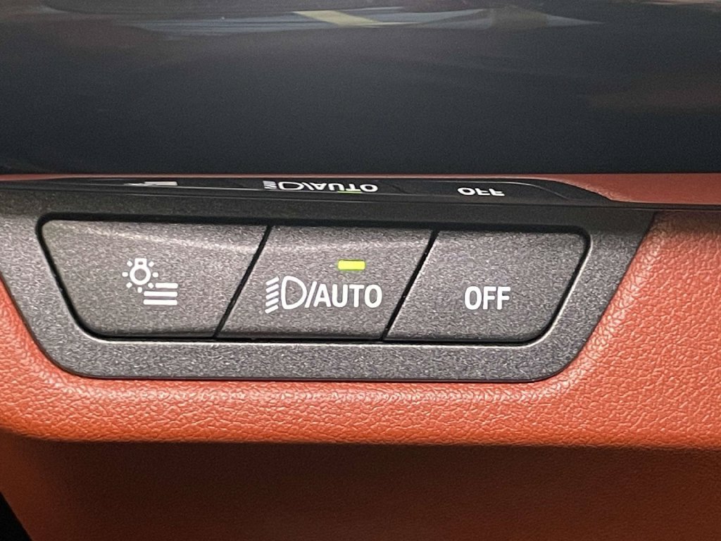 New 2027 BMW X1 xDrive28i w/ Technology Package AWD/4WD image 31