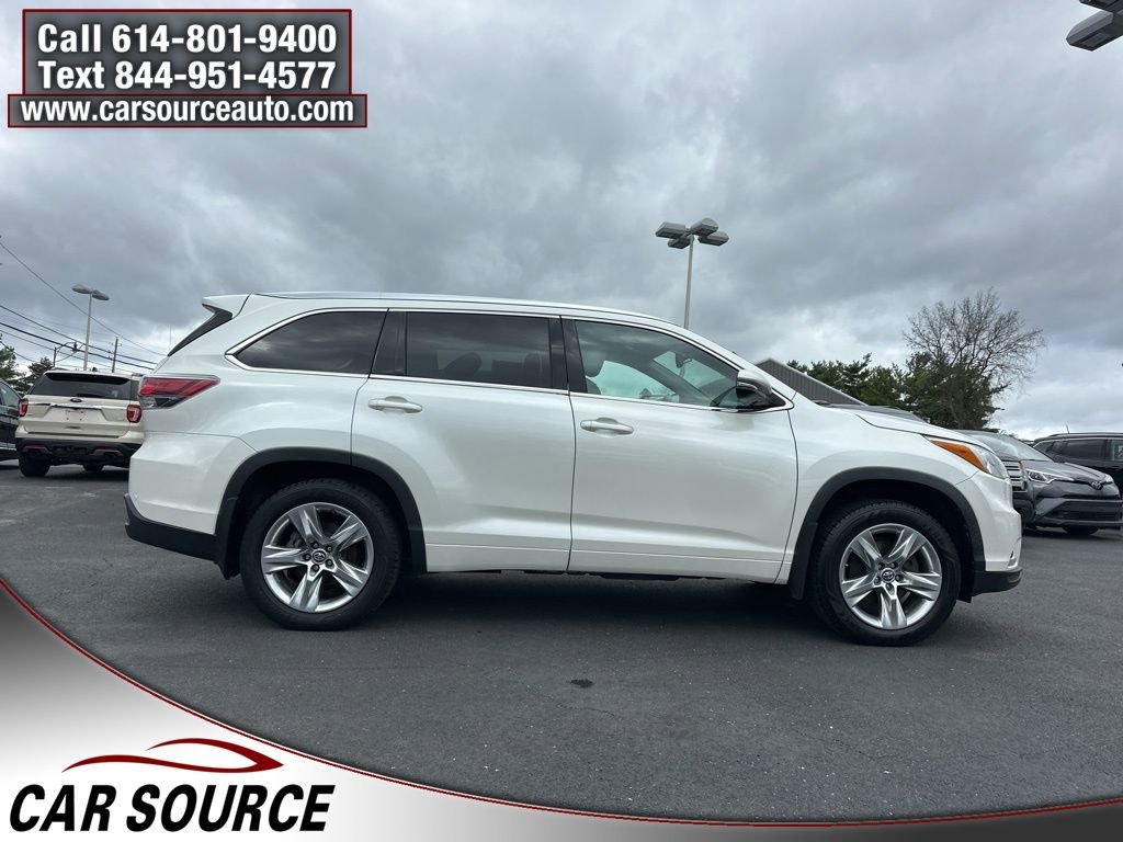 Used 2016 Toyota Highlander Limited image 3