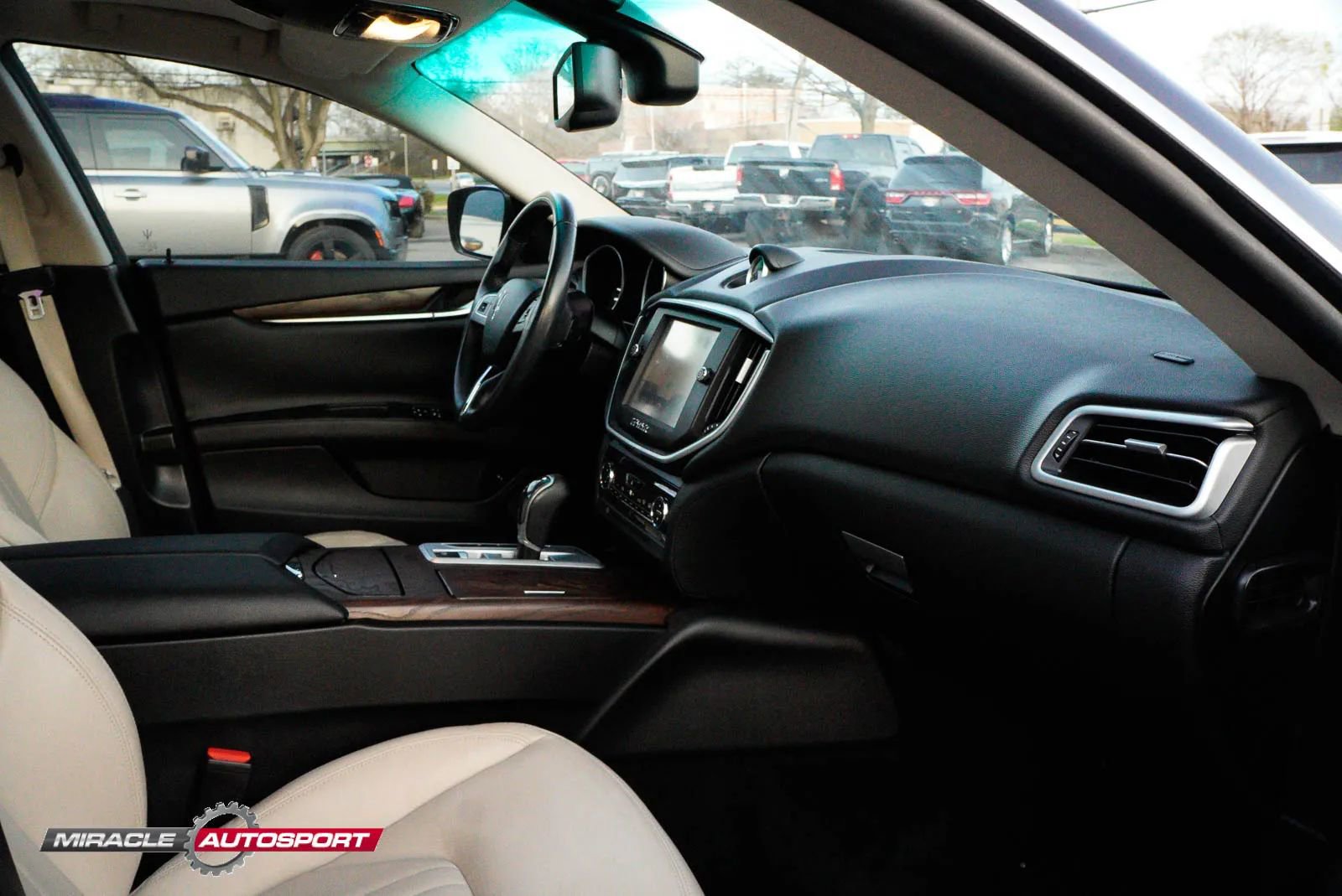 Used 2015 Maserati Ghibli S Q4 image 35