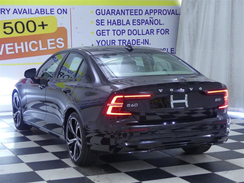 Used 2024 Volvo S60 B5 Plus image 5