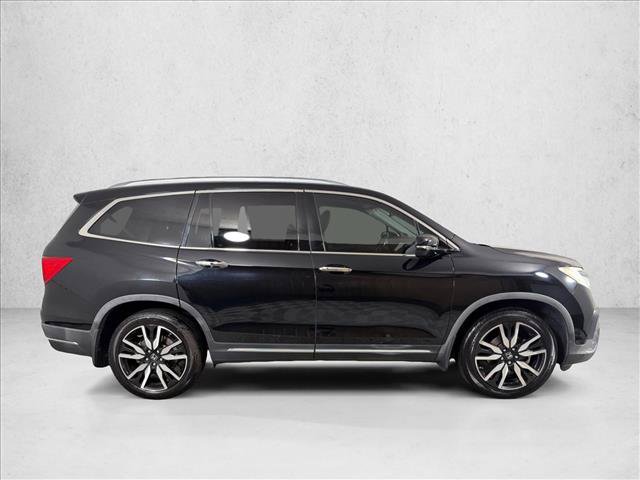 Used 2019 Honda Pilot Touring image 4