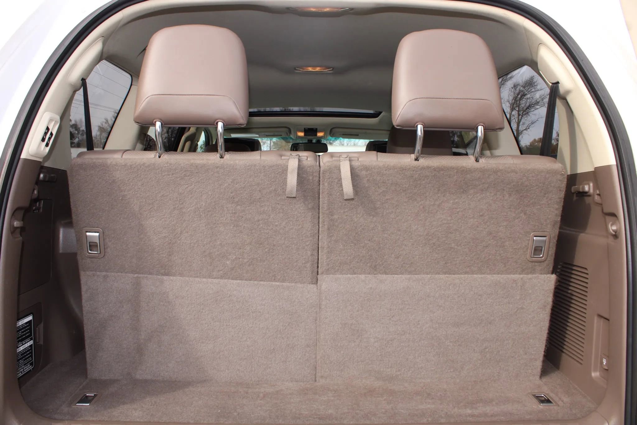 Used 2011 Lexus GX 460 image 12