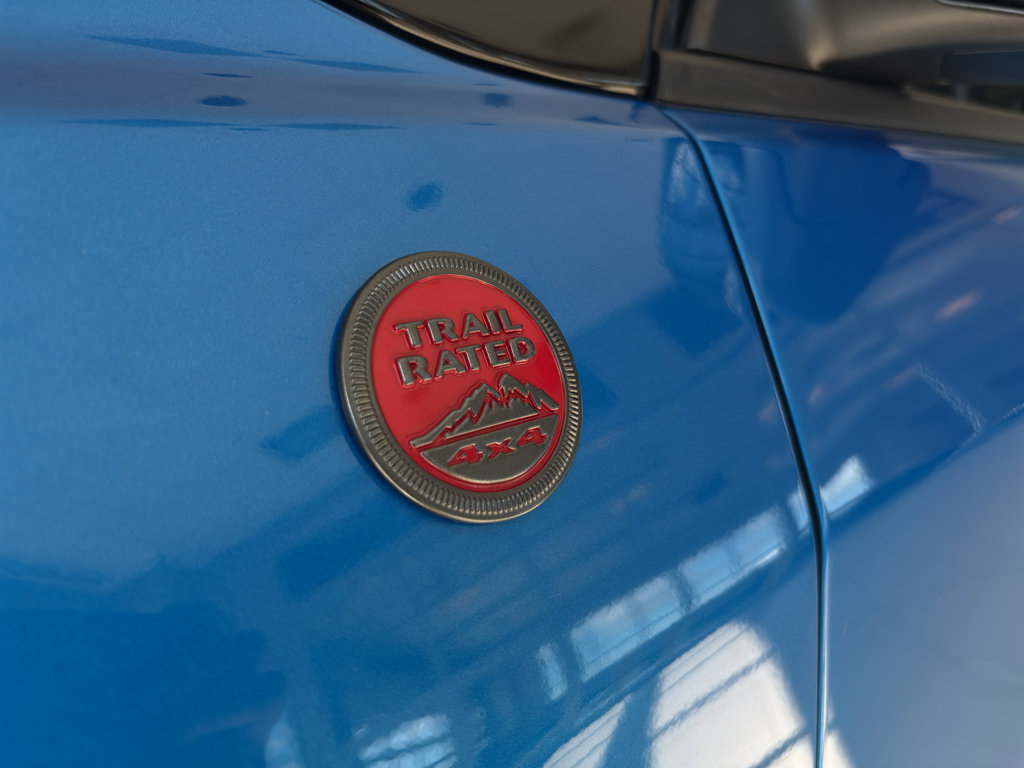 New 2025 Jeep Compass Trailhawk w/ Trailhawk Elite Group image 12