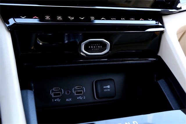 New 2026 Jeep Grand Cherokee L Limited image 15