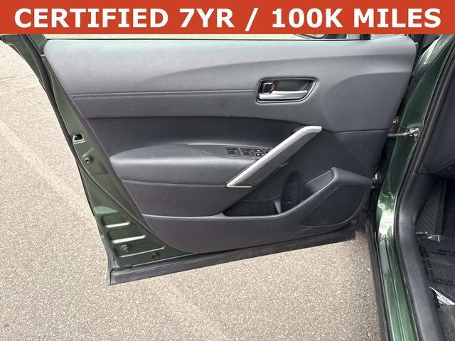 Used 2024 Toyota Corolla Cross XLE image 13