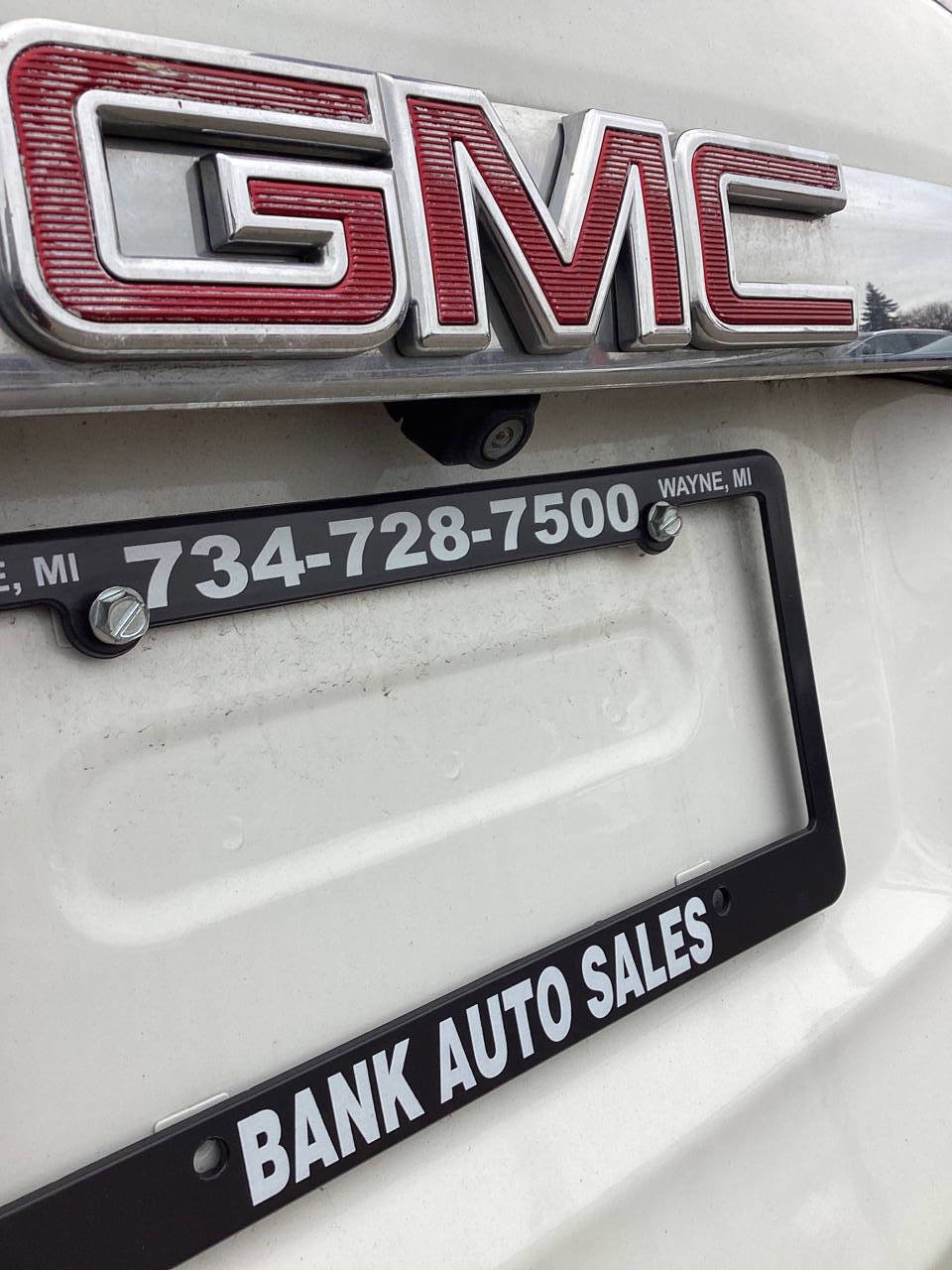 Used 2018 GMC Acadia SLE w/ LPO, Cargo Package image 11