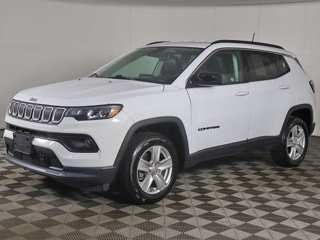 Used 2022 Jeep Compass Latitude AWD/4WD image 6