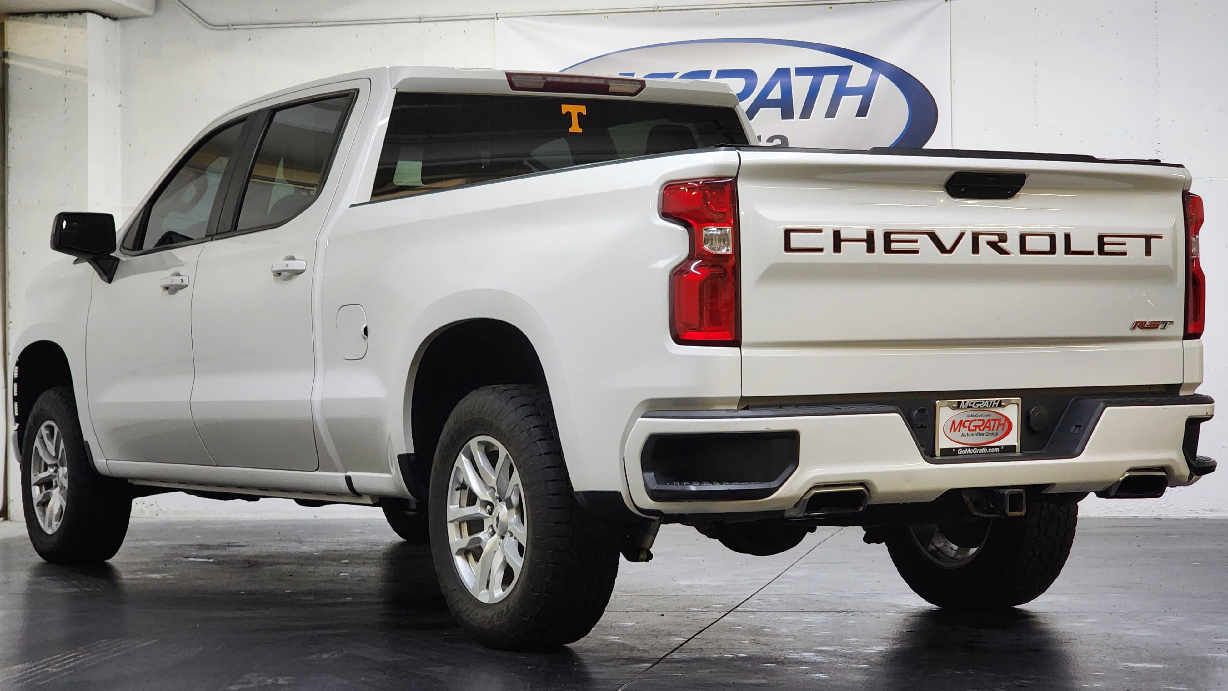 Used 2019 Chevrolet Silverado 1500 RST w/ True North Edition AWD/4WD image 8