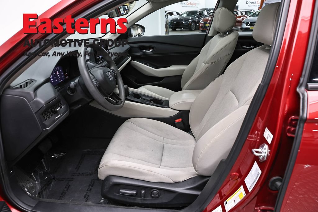 Used 2025 Honda Accord SE image 14