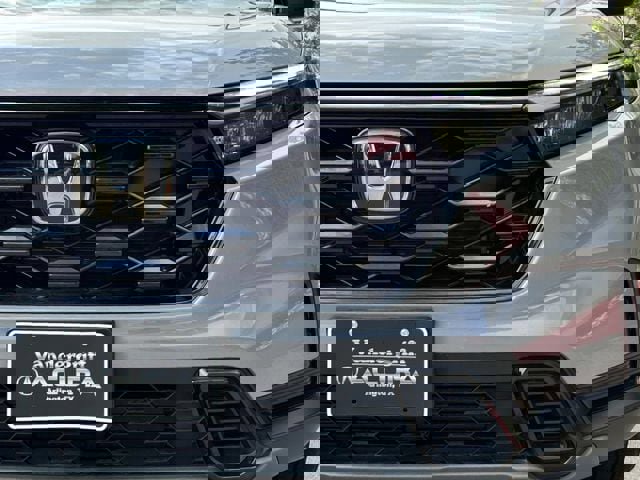 Used 2025 Honda CR-V Sport image 10