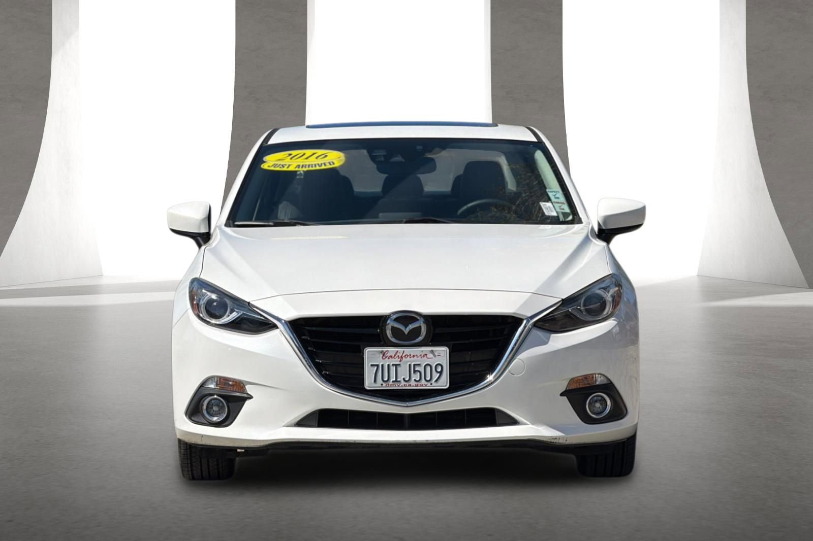 Used 2016 MAZDA MAZDA3 s Grand Touring w/ Technology Package image 9