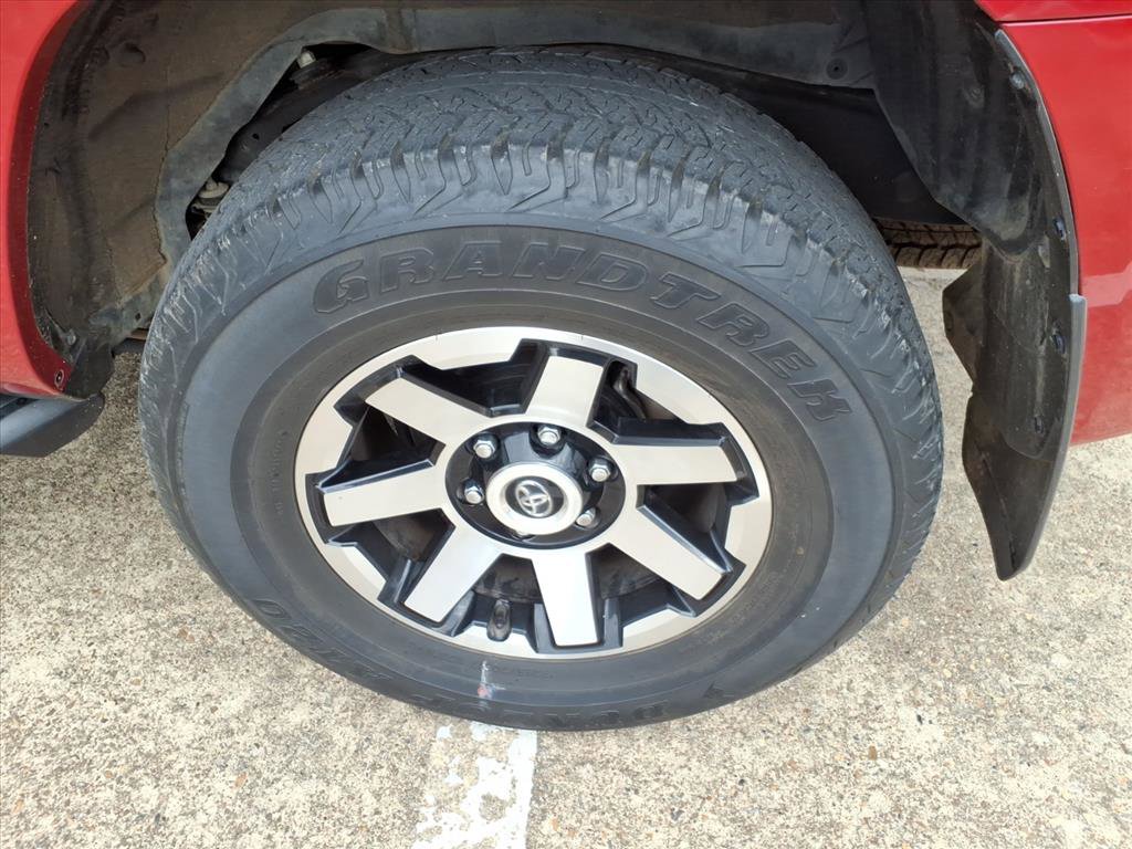 Used 2022 Toyota 4Runner TRD Off-Road Premium image 19